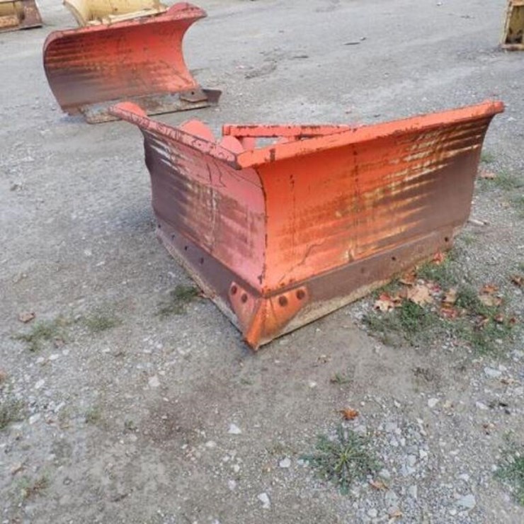 HLA 5 Ft V-Plow 15329442