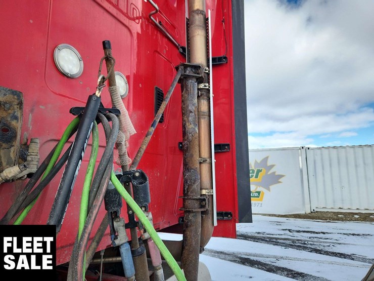 2014-international-prostar-image-45