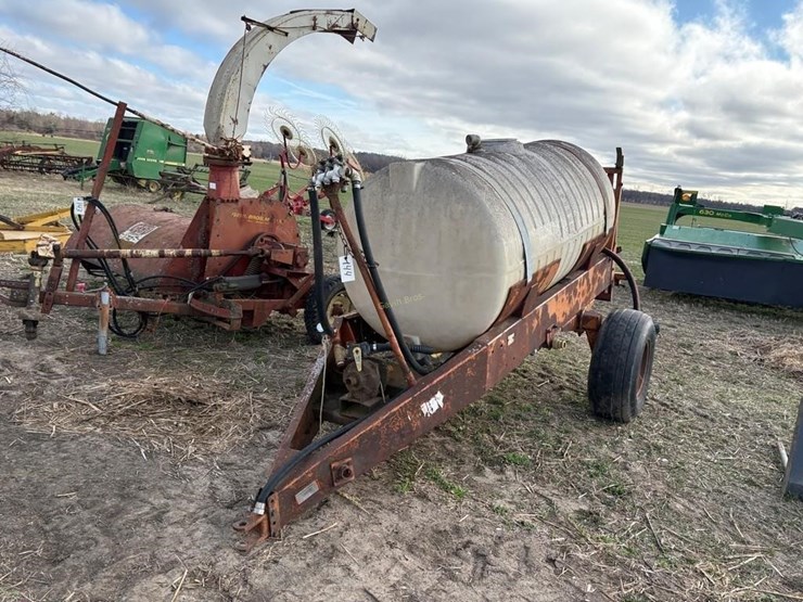 500gal-tank-on-trailer-image-2