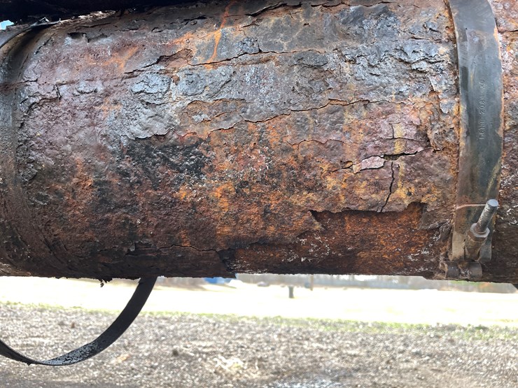 #242-•-2000-sterling-truck-tractor-(has-mn-title)-(mora,-mn)-image-44