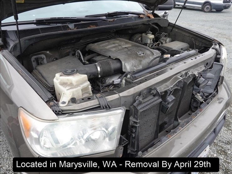 2010-toyota-tundra-image-26