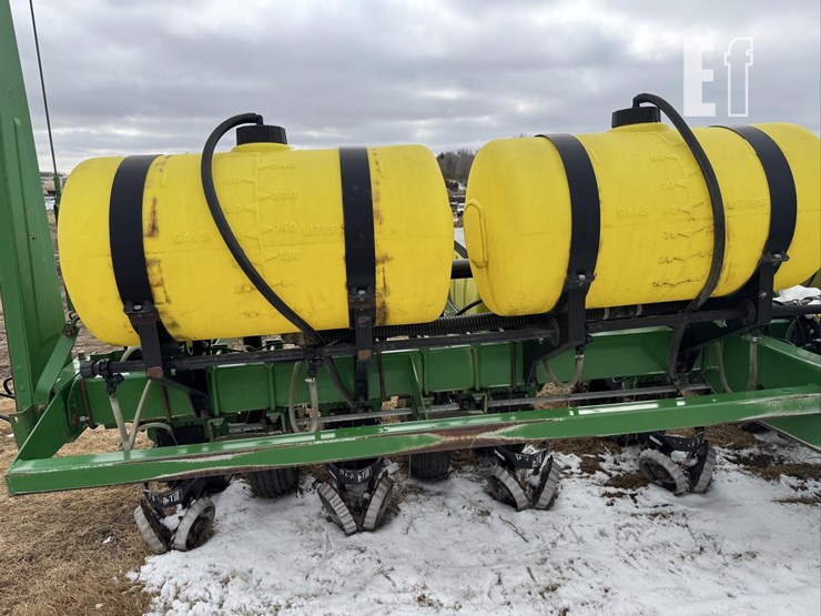 john-deere-1750-image-46