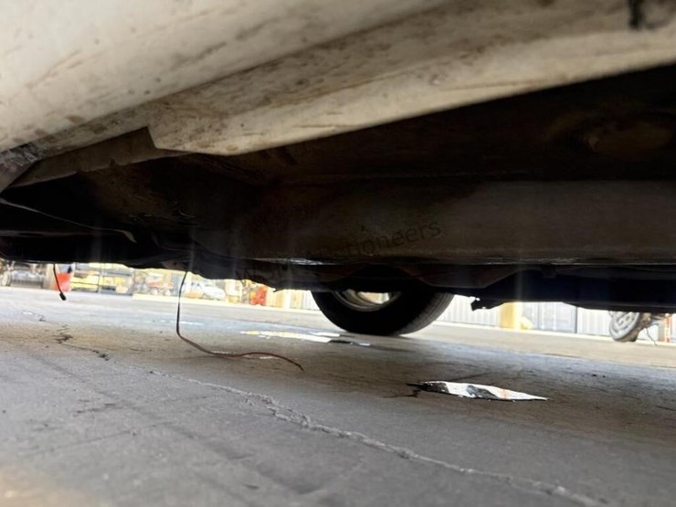 2007-toyota-camry-solara-convertible-image-28