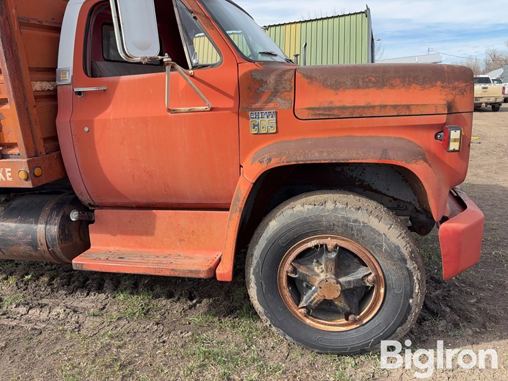 1974-chevrolet-c65-image-12