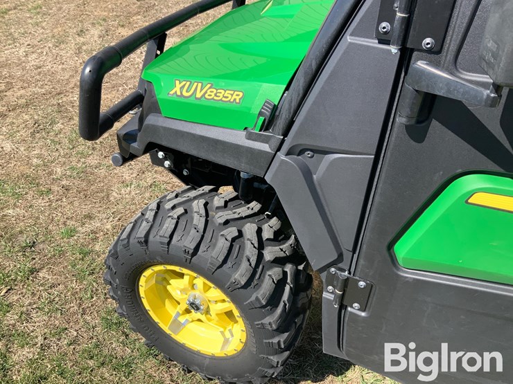 2020-john-deere-2020-image-12