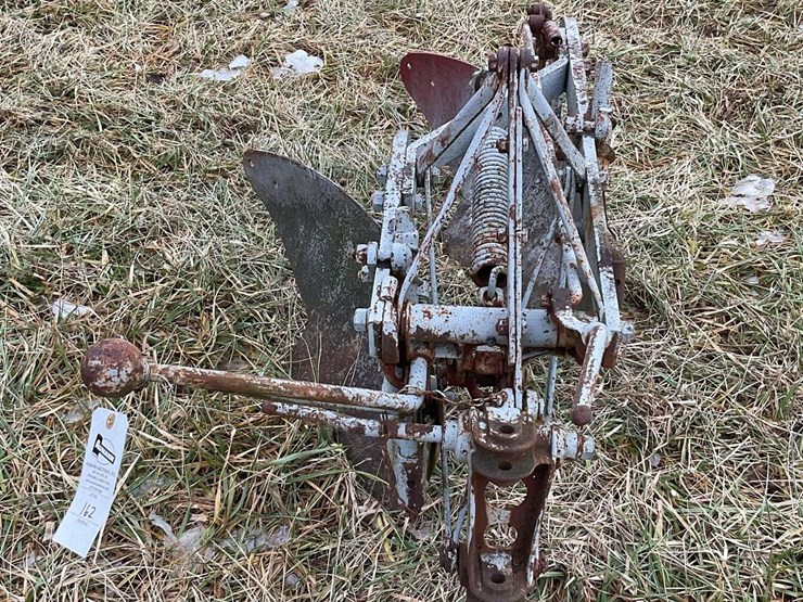 two-bottom-fordson-plow-image-8