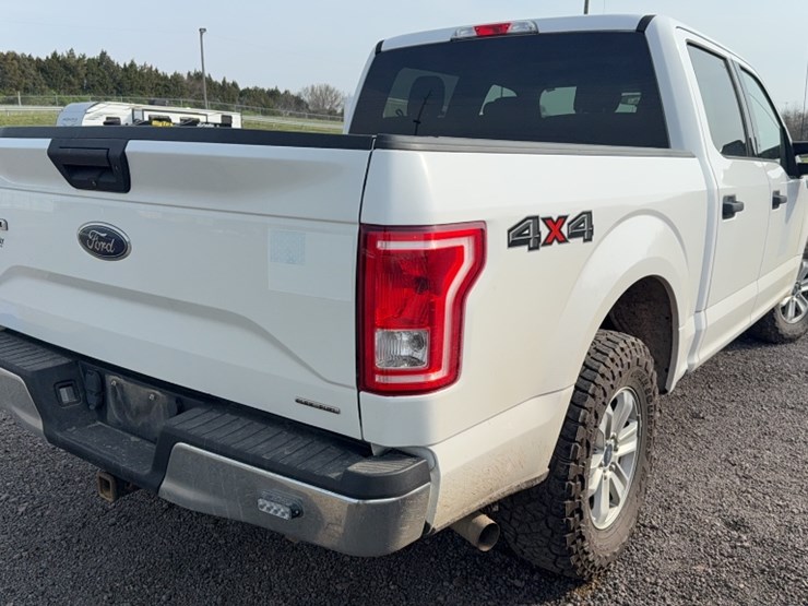 2016-ford-f150-image-7