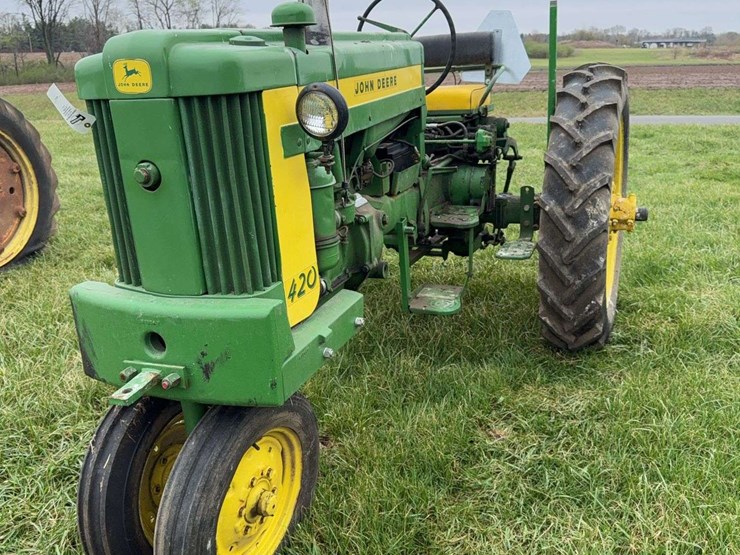 john-deere-420-image-4