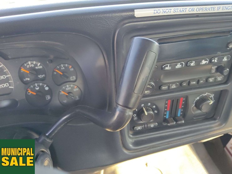 2005-chevrolet-silverado-2500hd-image-10