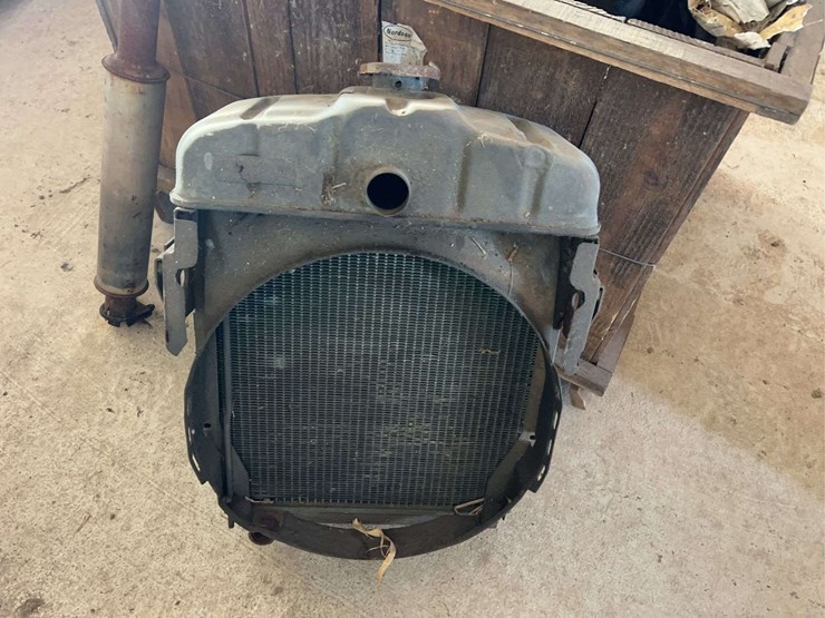 international-300-image-2