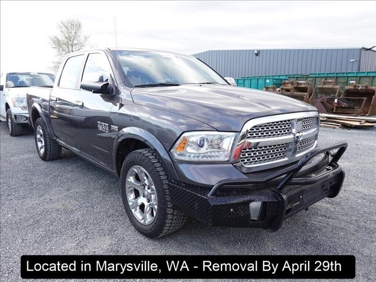 2016-dodge-1500-image-11