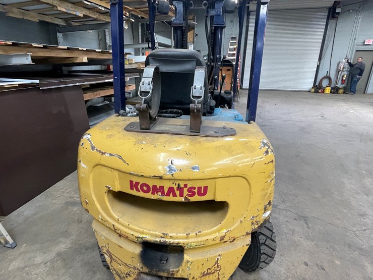 komatsu-fg25c-12-image-4