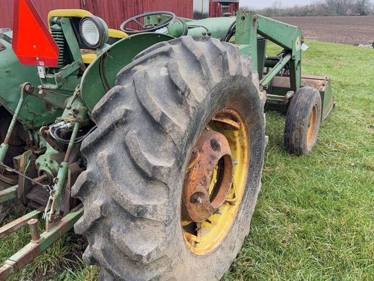 john-deere-420-image-13