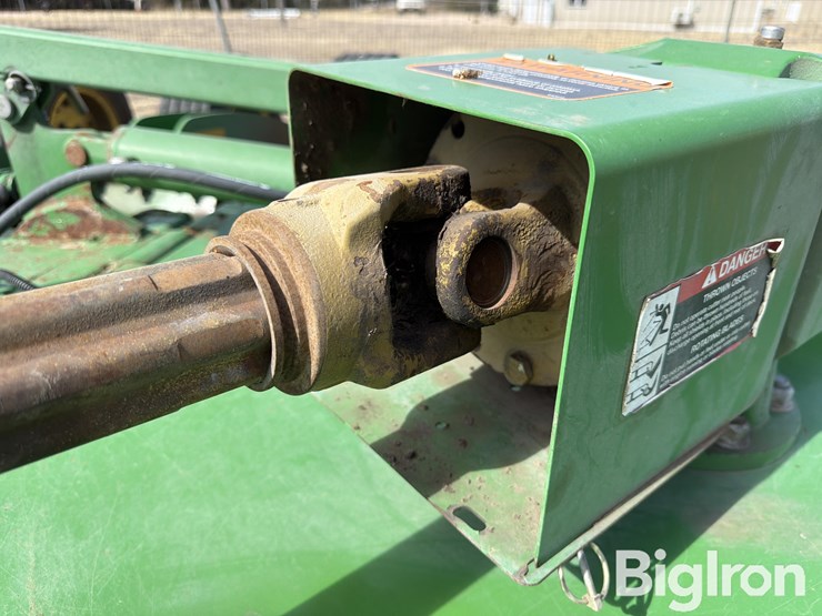 2020-john-deere-r15-image-15