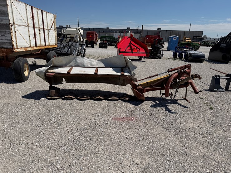 new-holland-462-image-2