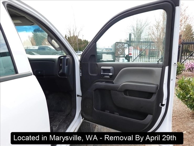 2019-chevrolet-3500-image-11