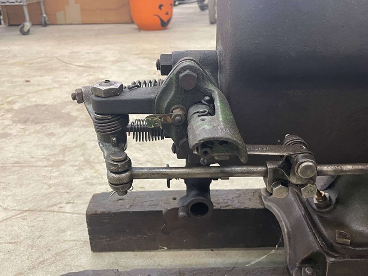 john-deere-11-image-19