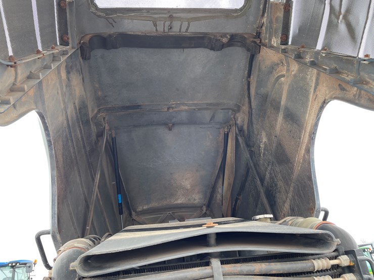 1998-new-holland-8670-image-37