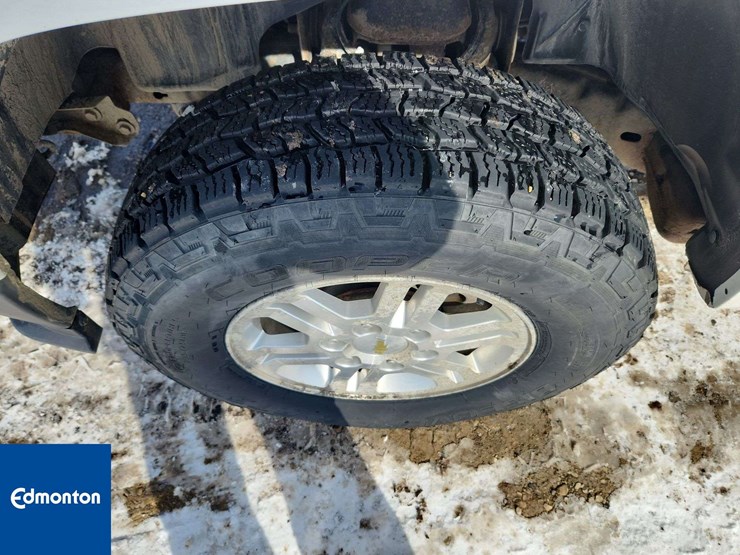 2012-chevrolet-colorado-image-10