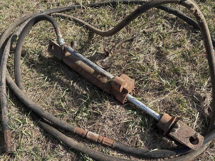 hydraulic-cylinder-image-2