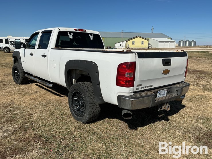 2012-chevrolet-3500-image-7