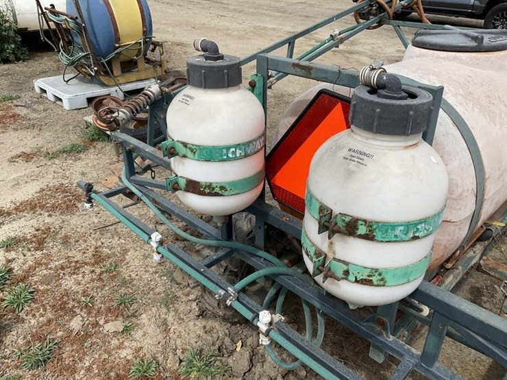 pbm-100g-poly-tank-pull-strip-sprayer,-30'-image-8