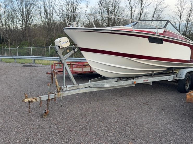 #4009-•-1979-dynamagles-21'-boat-image-1