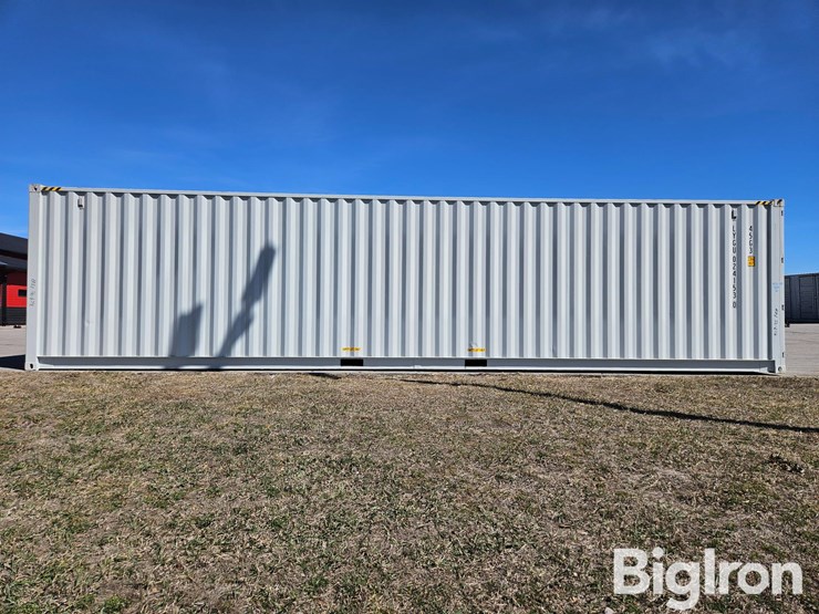 2025-massey-ferguson-730-image-8