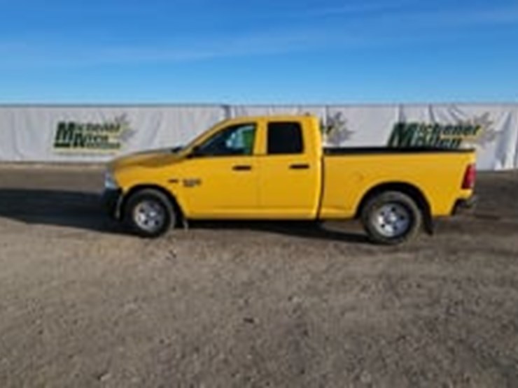 2019-ram-1500-classic-image-5