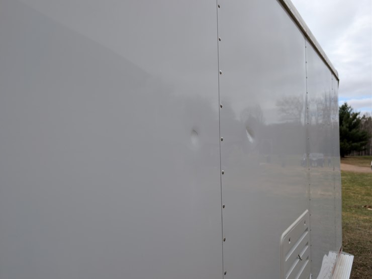 #282-•-2015-featherlite-29'-aluminum-gooseneck-horse-trailer-(wi-title)-(ridgeland,-wi)-image-14