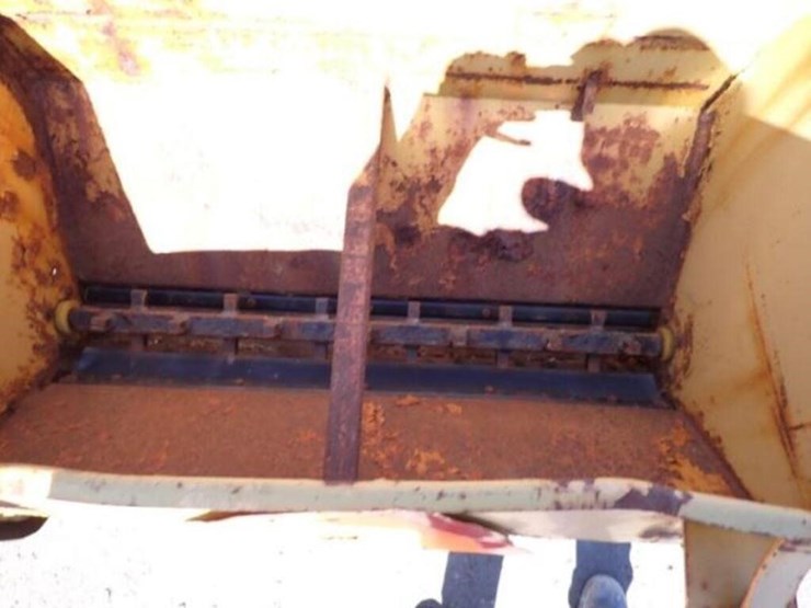 2002-trackless-mt5t-image-42