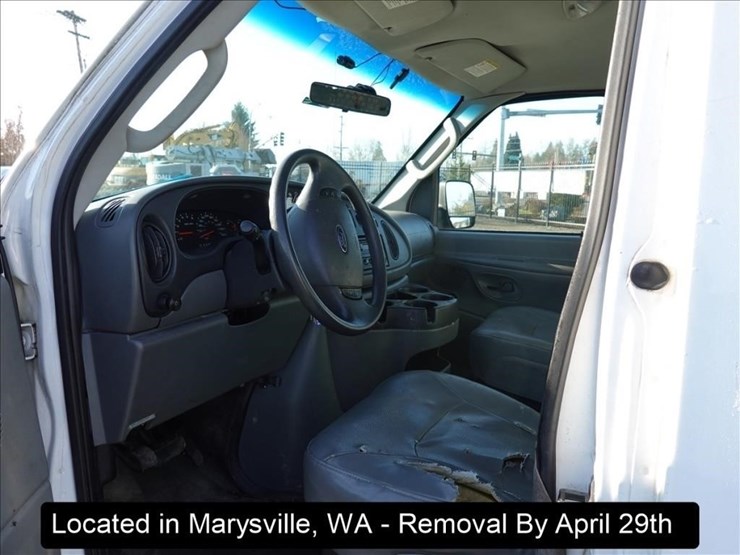 2006-ford-e250-image-22