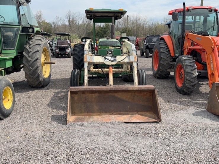 john-deere-2440-image-2