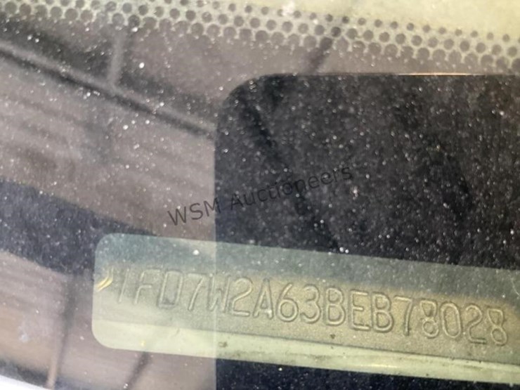 2011-ford-f250-image-15