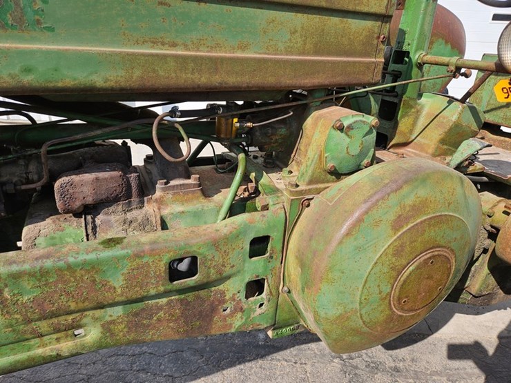 1952-john-deere-model-a-image-12