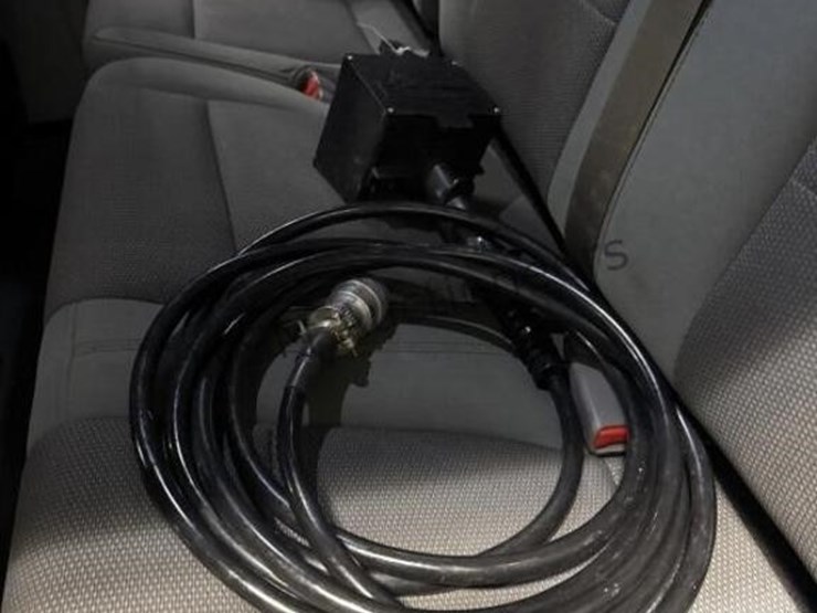 2017-ford-f550-image-16