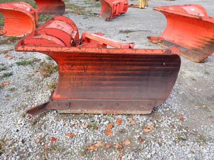 hla-5-ft-v-plow-image-6