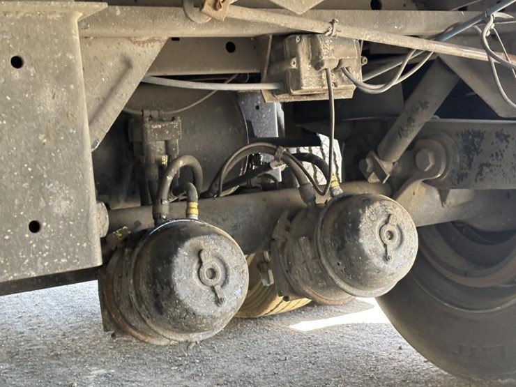 1993-strick-van-image-22