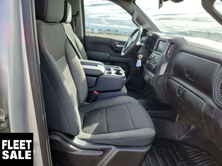 2021-chevrolet-silverado-1500-image-17