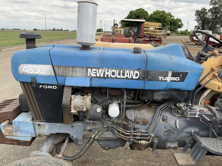 new-holland-4630-image-12