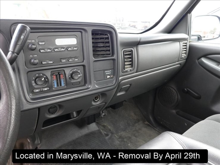 2004-chevrolet-1500-image-6