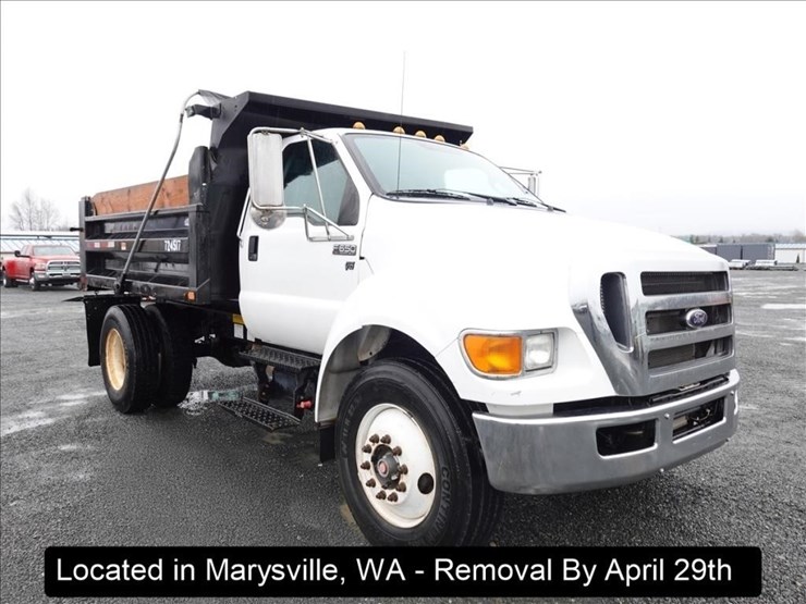 2015-ford-f650-image-11