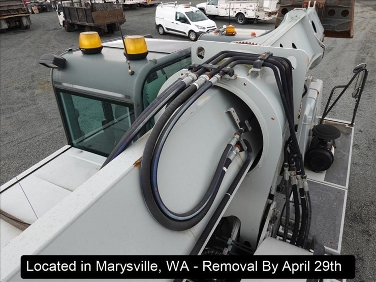 2009-gradall-xl3100-image-7