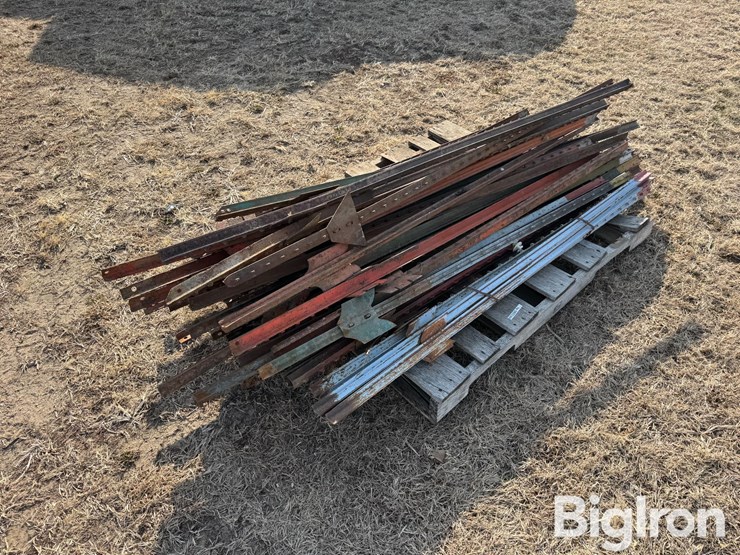 steel-t-posts-image-3