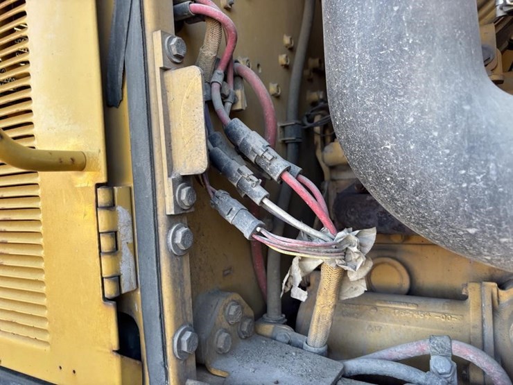 caterpillar-143h-image-83