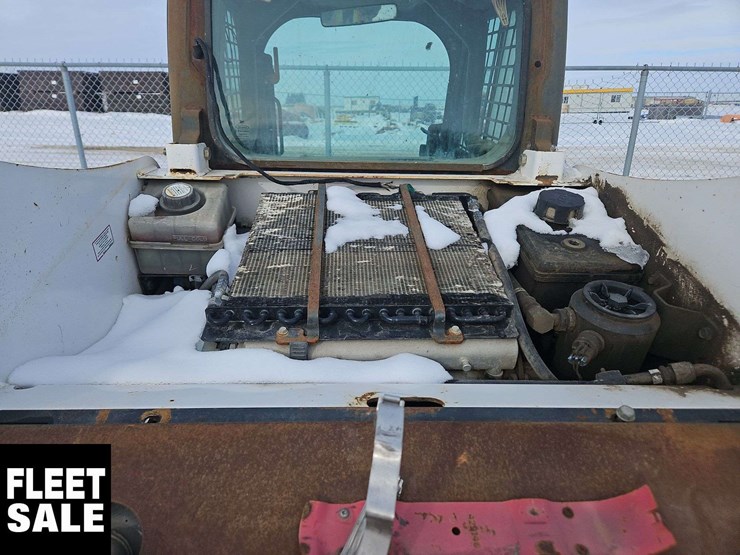 2009-bobcat-s630-image-19