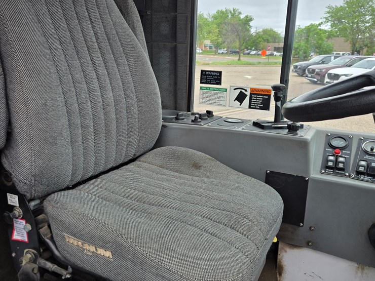 2004-johnston-mx450-image-43