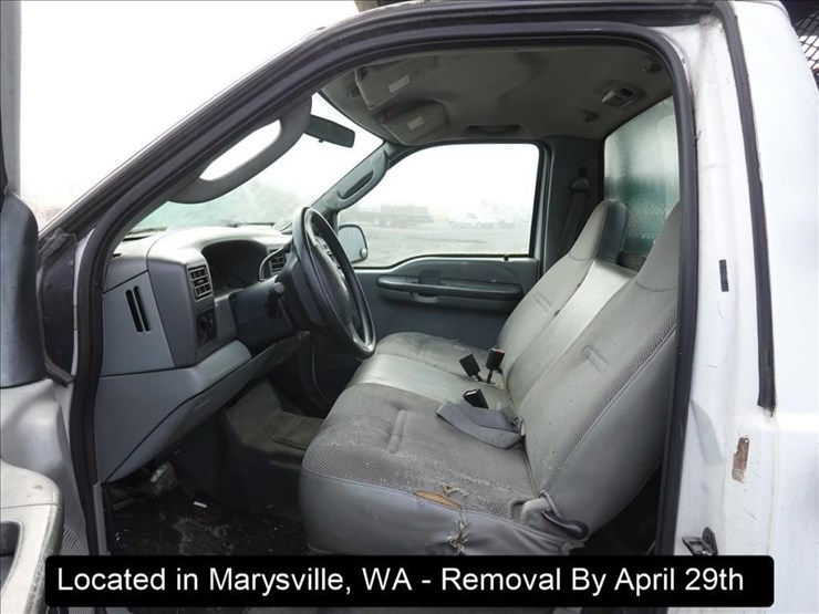 2004-ford-f250-xl-image-12