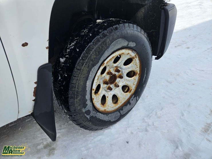 2010-chevrolet-silverado-1500-image-13