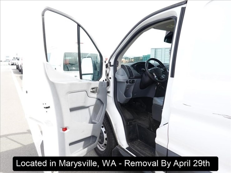 2015-ford-transit-image-2